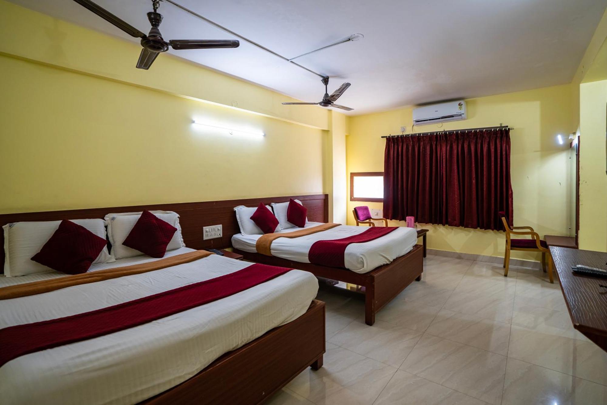 Hotel Vyshak Residency Mysuru Zewnętrze zdjęcie
