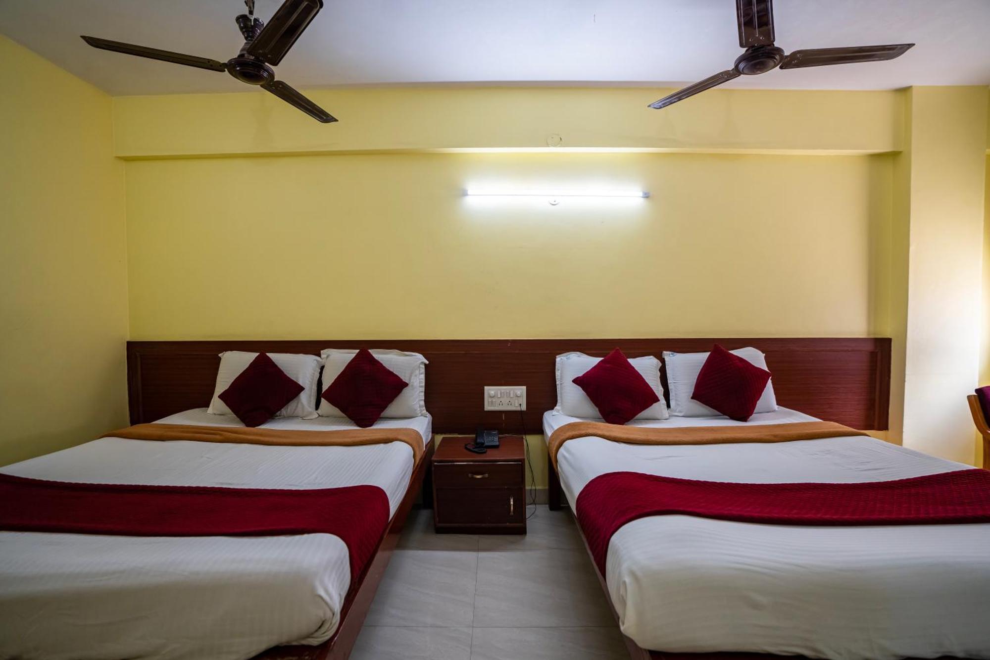 Hotel Vyshak Residency Mysuru Zewnętrze zdjęcie