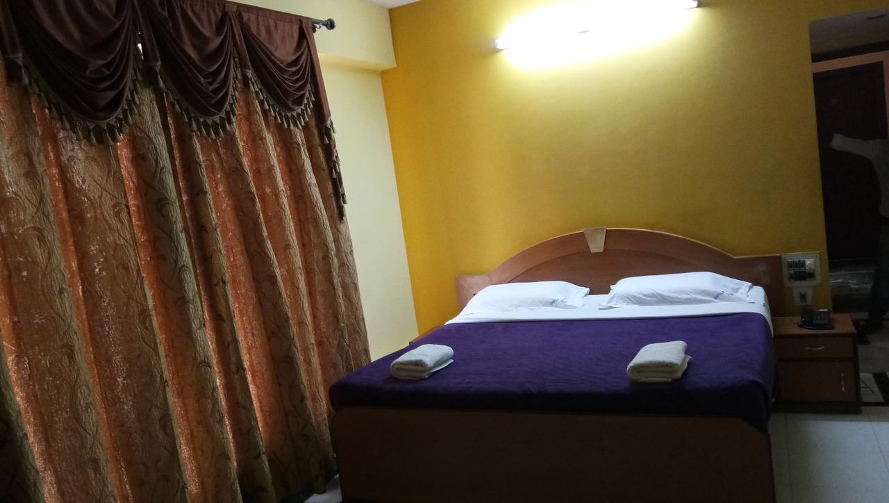 Hotel Vyshak Residency Mysuru Zewnętrze zdjęcie
